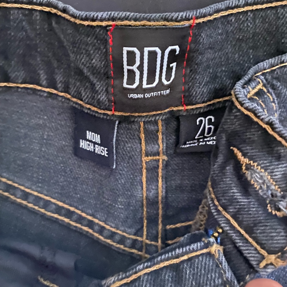 Mom High Rise Urban Outfitter shorts. Brand new, tags still on. 26in waist.